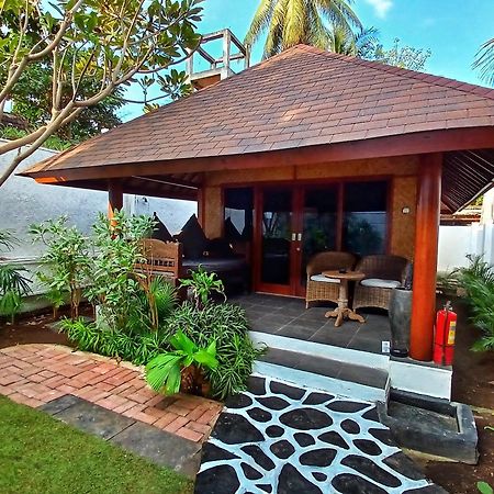 Scallywags Beach Club กิลิไอร์ ภายนอก รูปภาพ